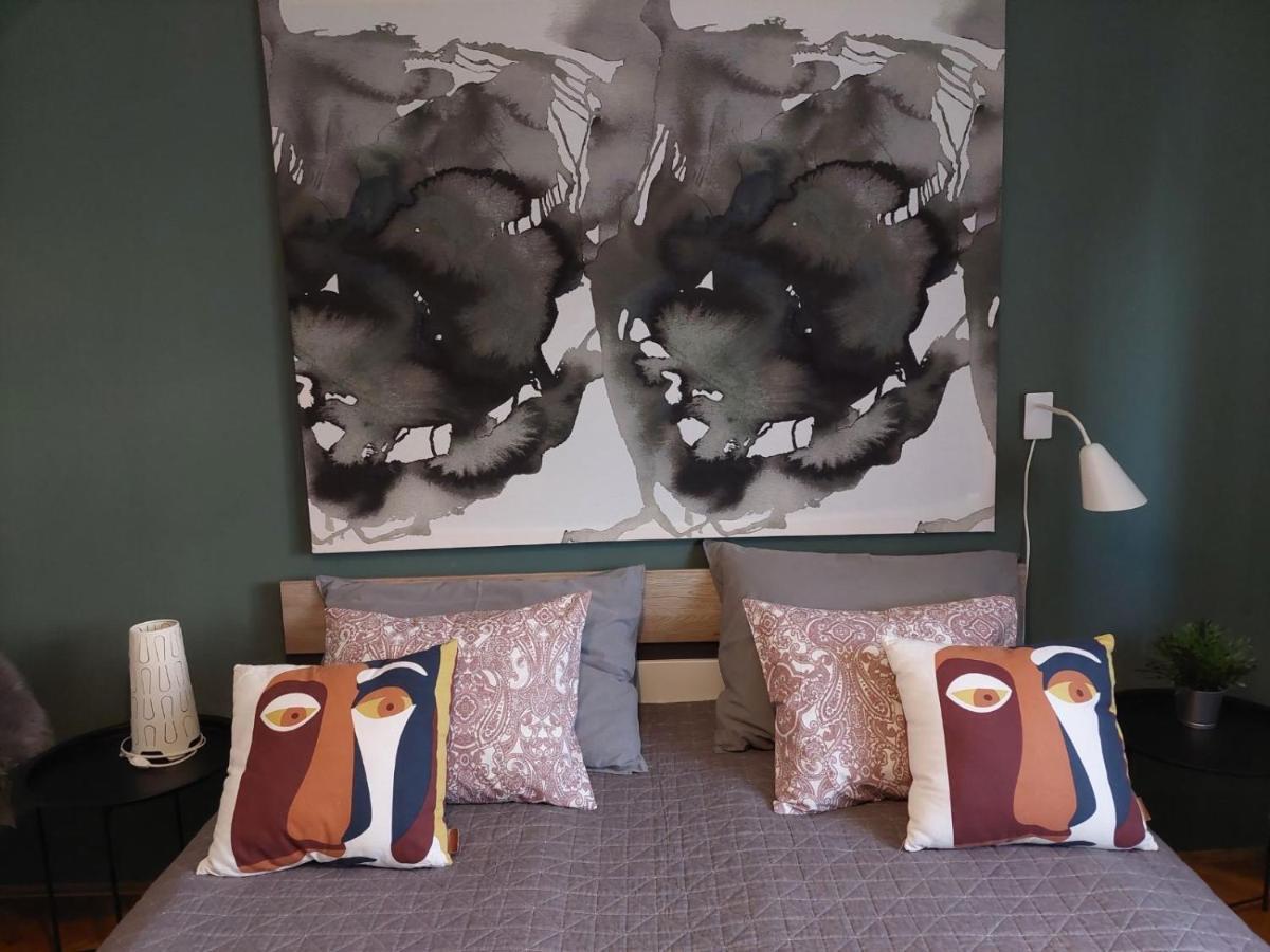 Apartman Hana Apartment Dreznik Grad Bagian luar foto